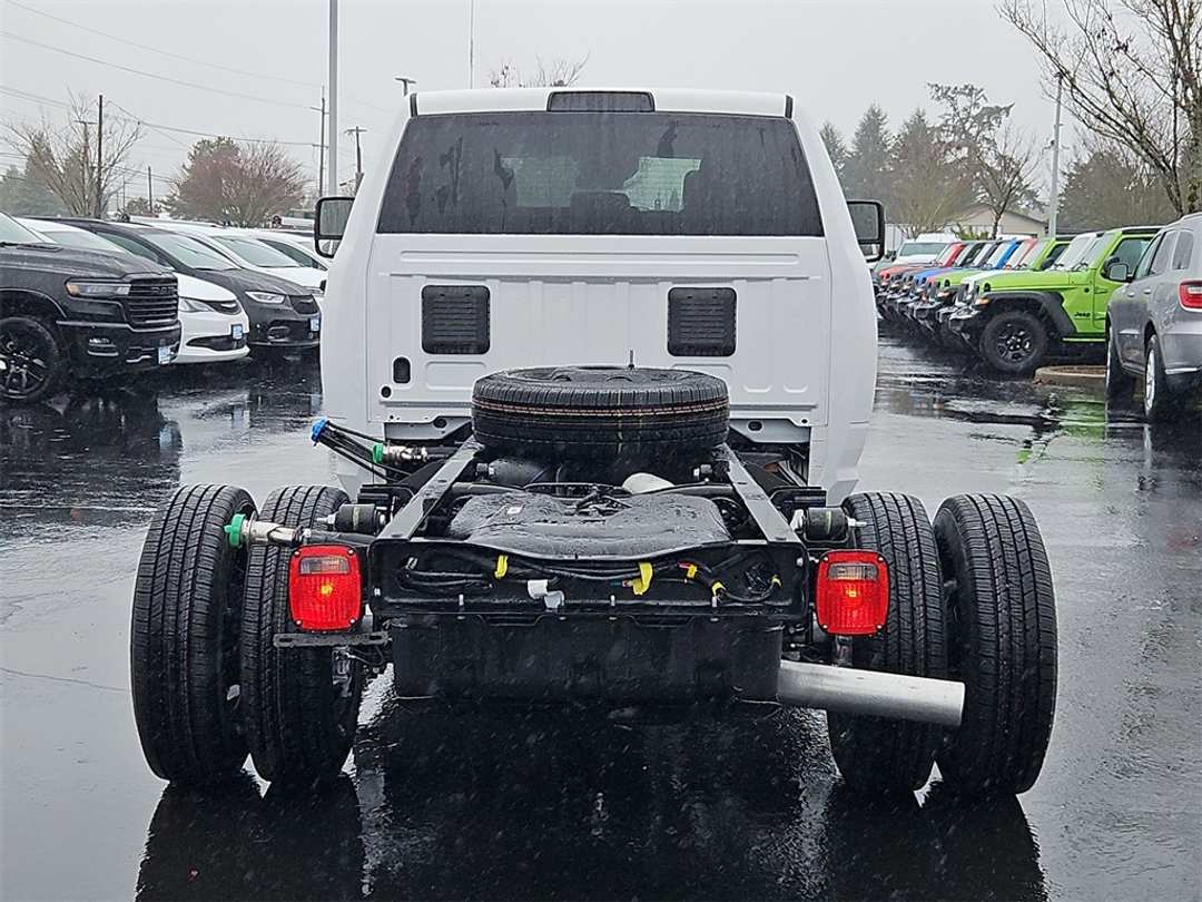 2026 Ram 3500 Tradesman - Image 5