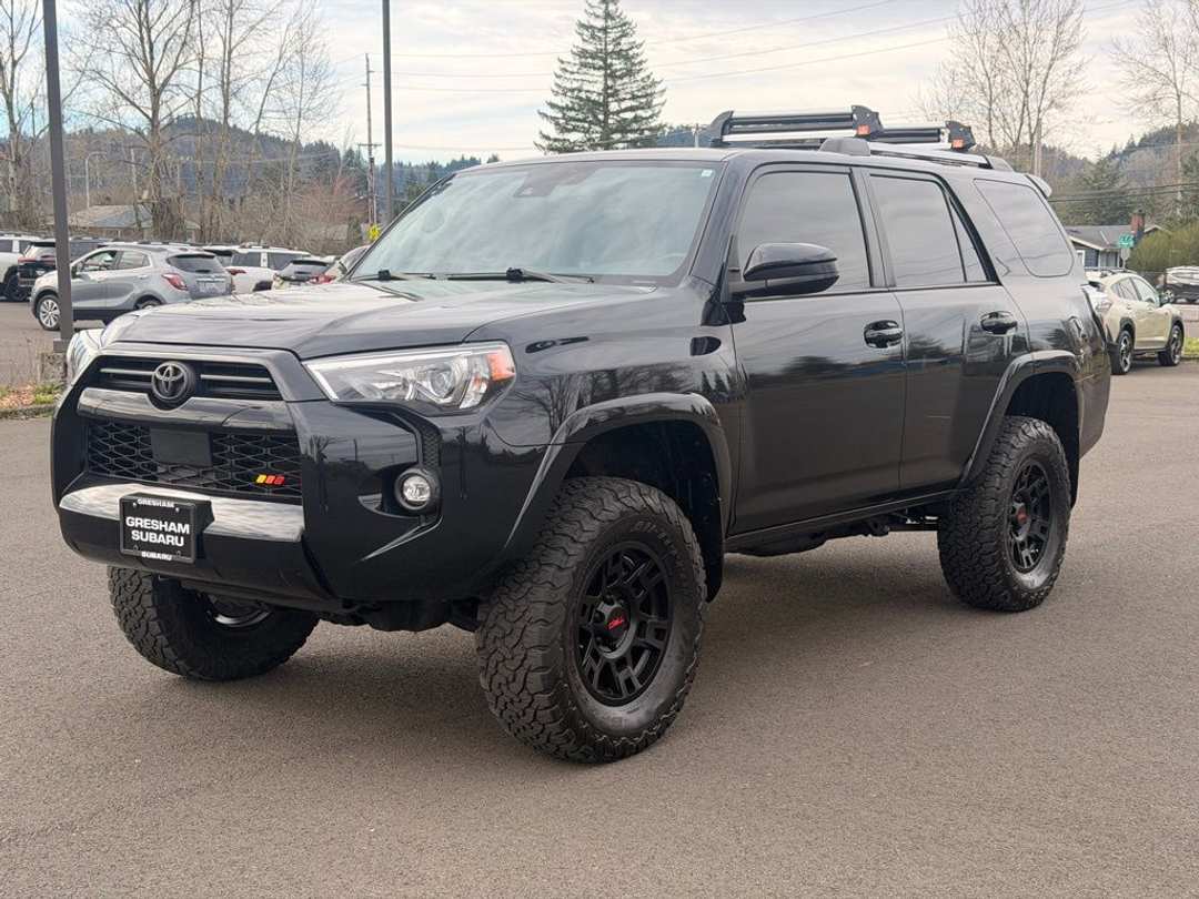 2021 Toyota 4Runner SR5 - Image 3