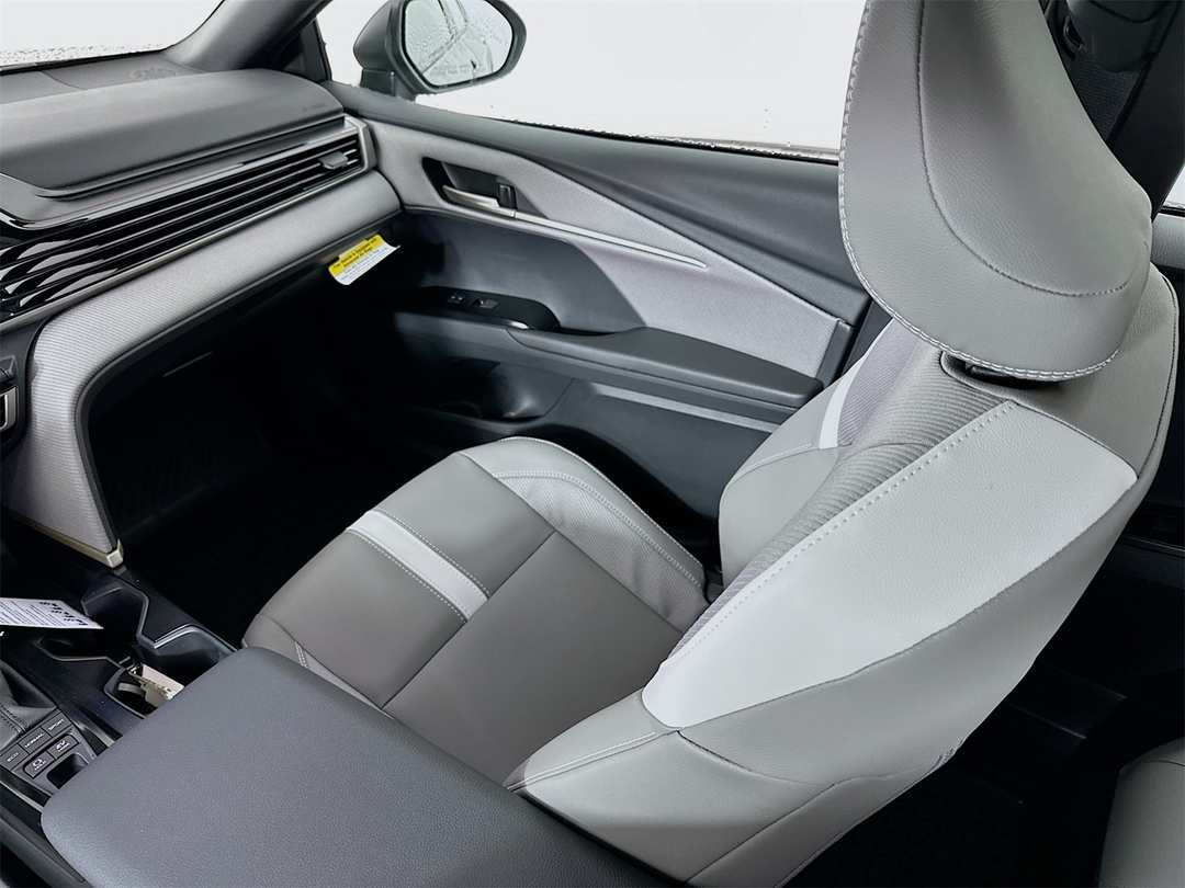 2026 Toyota Camry XSE - Image 22