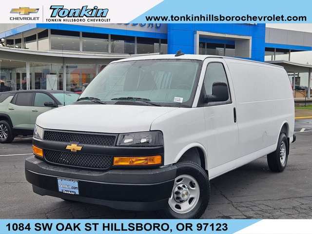 2025 Chevrolet Express 2500 Work