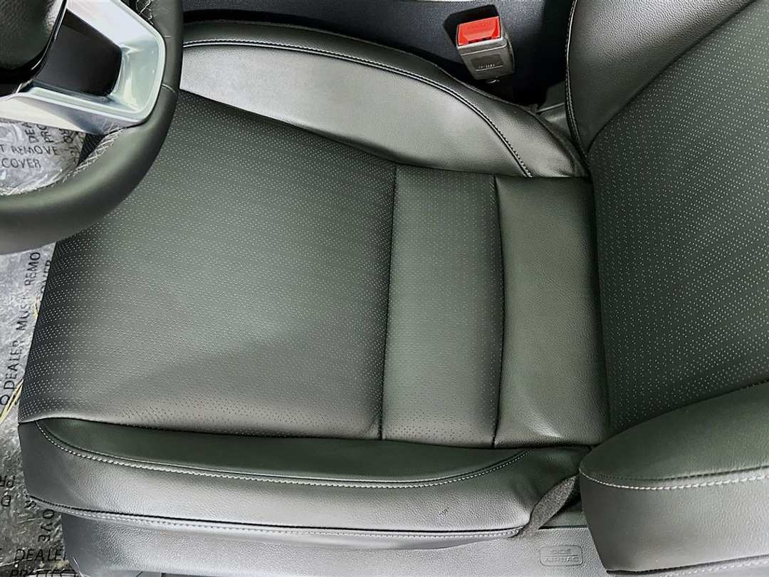 2026 Honda Civic Sport Touring - Image 18