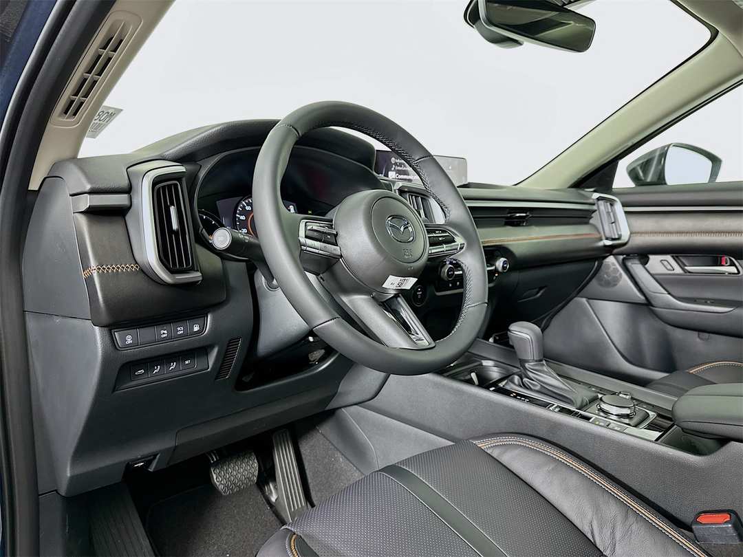 2026 MAZDA Cx-50 Premium - Image 9