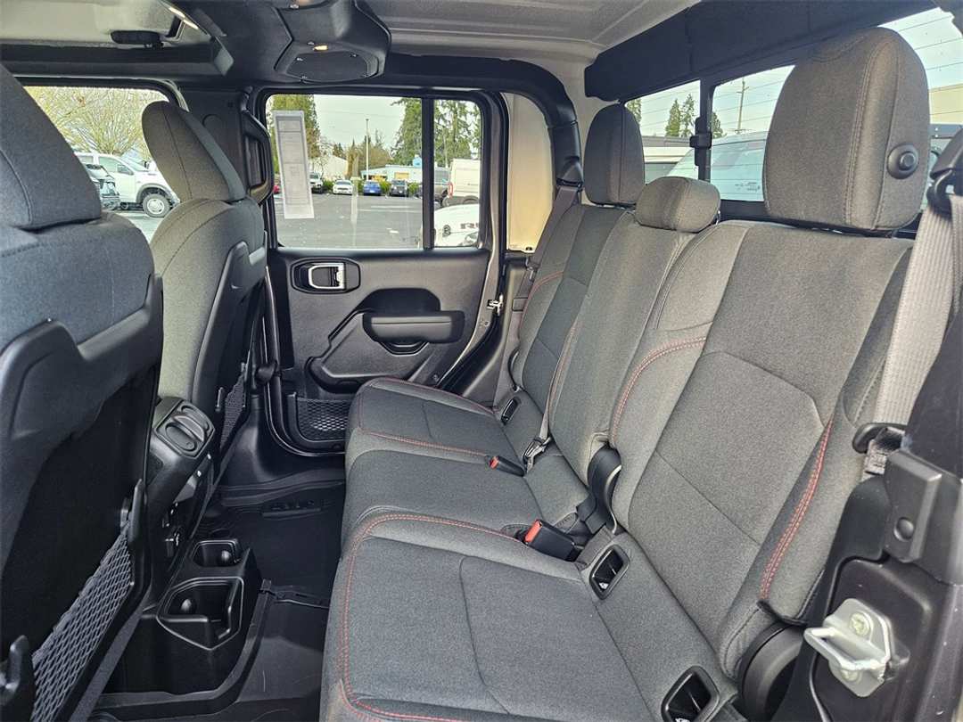 2026 Jeep Gladiator Rubicon - Image 30