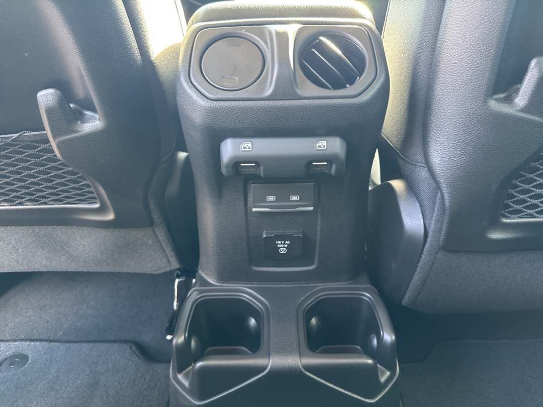 2026 Jeep Gladiator Mojave - Image 24