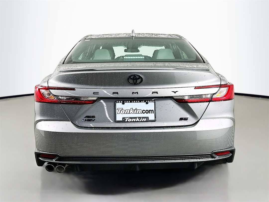 2026 Toyota Camry XSE - Image 6
