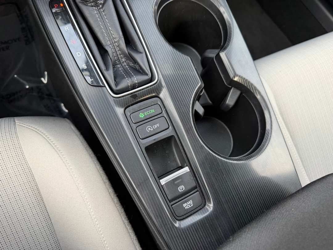 2022 Honda Civic EX - Image 25