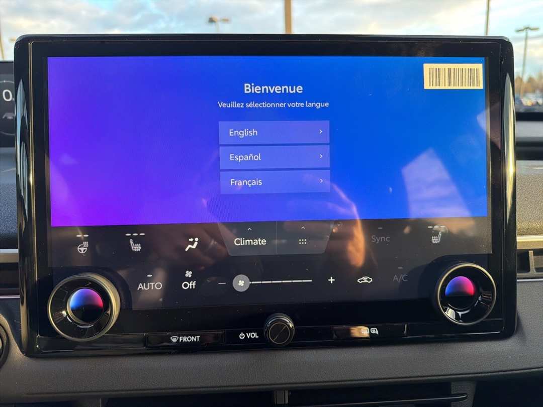 2026 Subaru Solterra Limited - Image 37