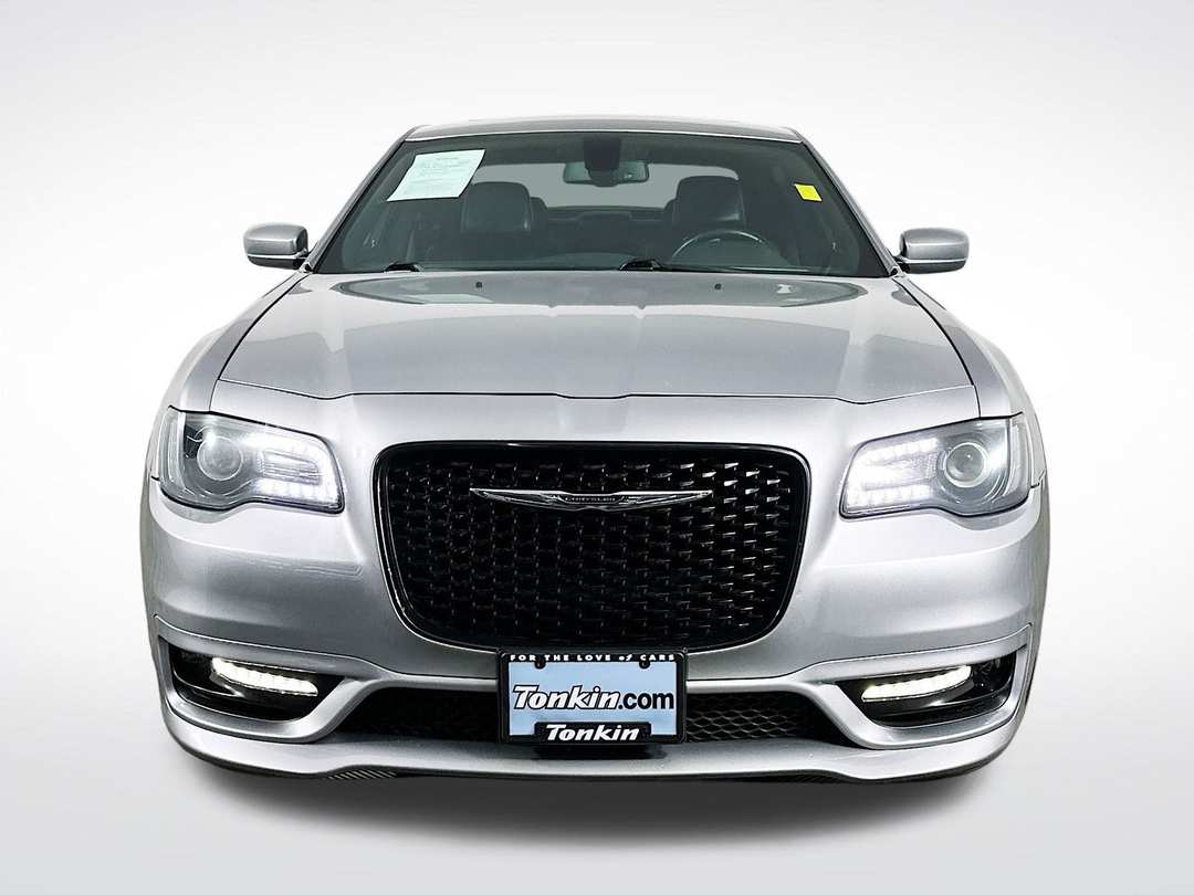 2017 Chrysler 300 S - Image 2