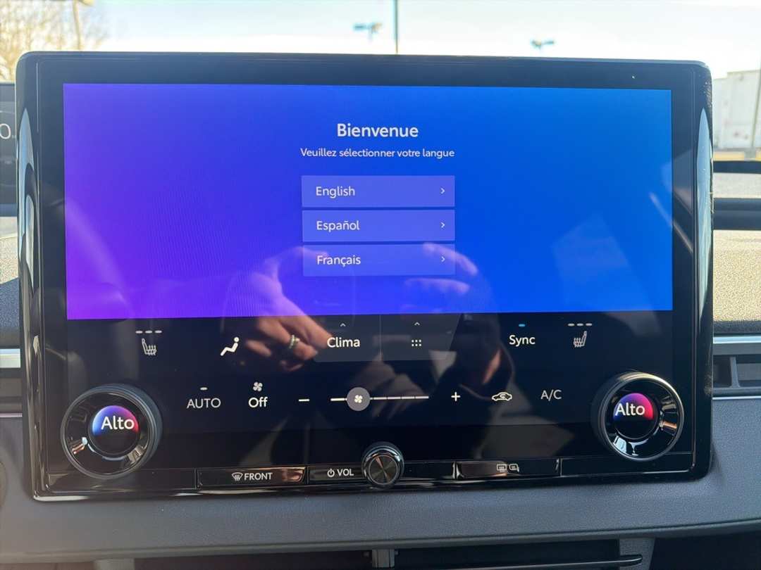 2026 Subaru Solterra Premium - Image 38