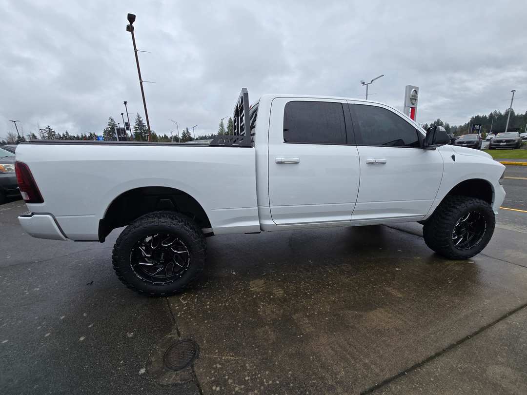 2014 Ram 1500 Sport - Image 3