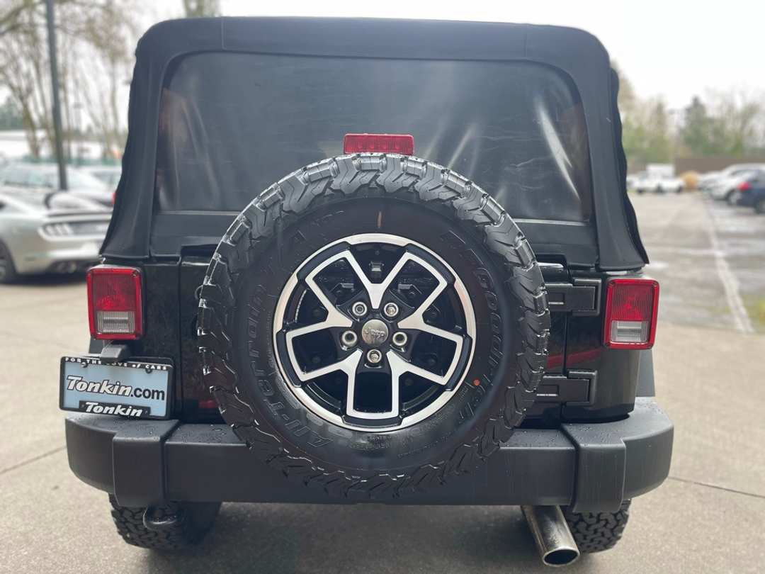 2015 Jeep Wrangler Unlimited Sport - Image 5