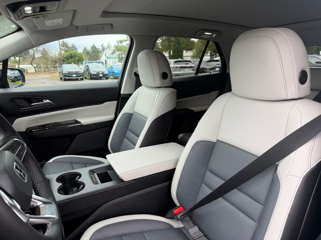 2026 Honda Prologue Elite - Image 15