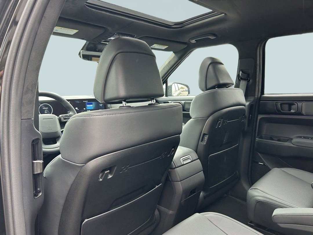 2026 Hyundai Santa Fe Calligraphy - Image 26