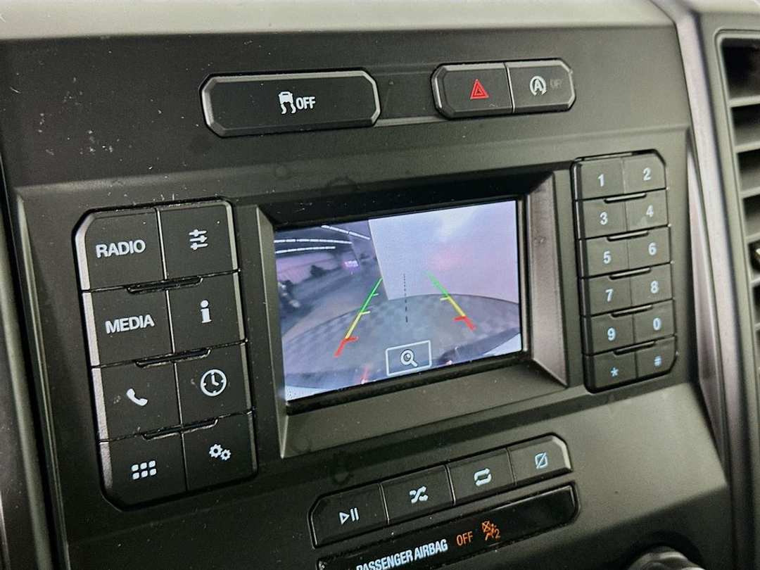 2020 Ford F-150 XL - Image 14