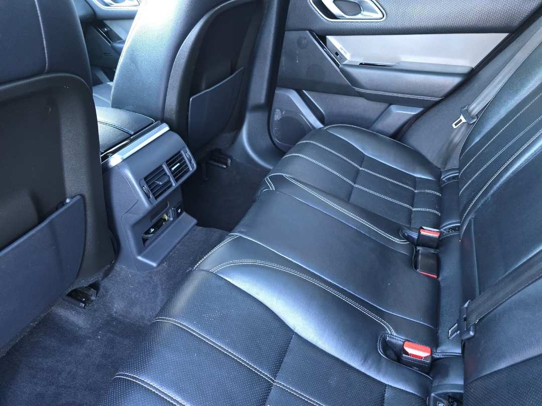 2020 Land Rover Range Rover Velar S - Image 11