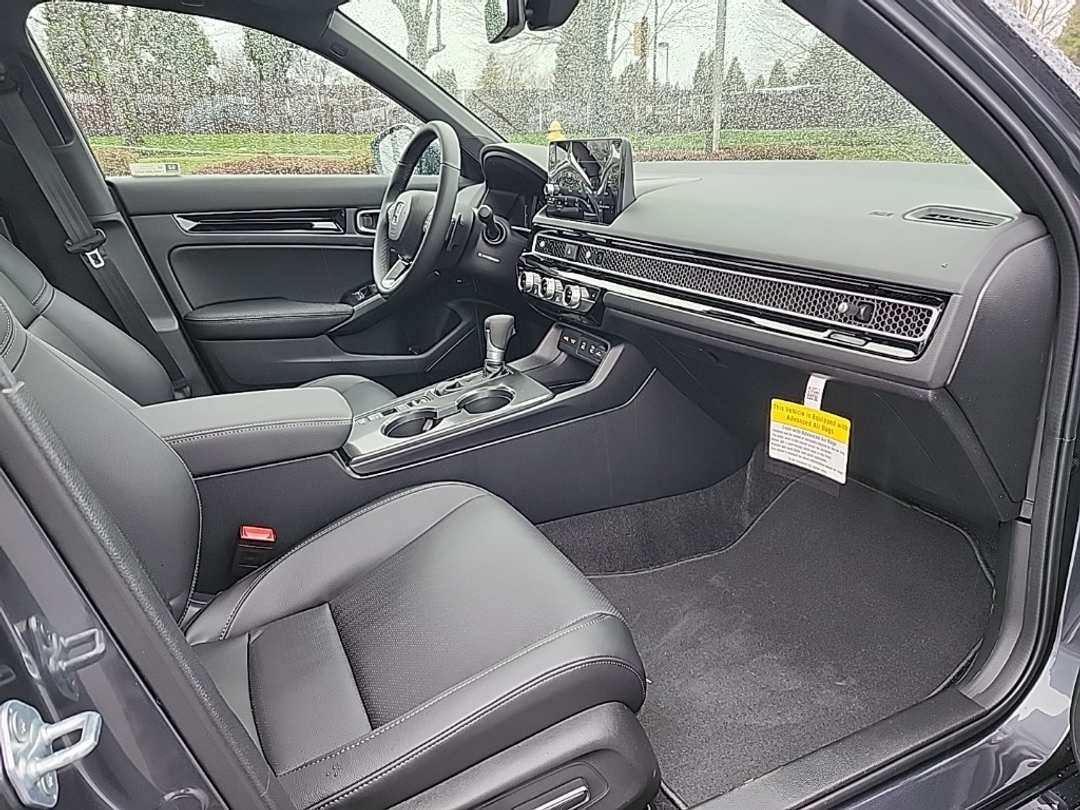 2026 Honda Civic Sport Touring - Image 26