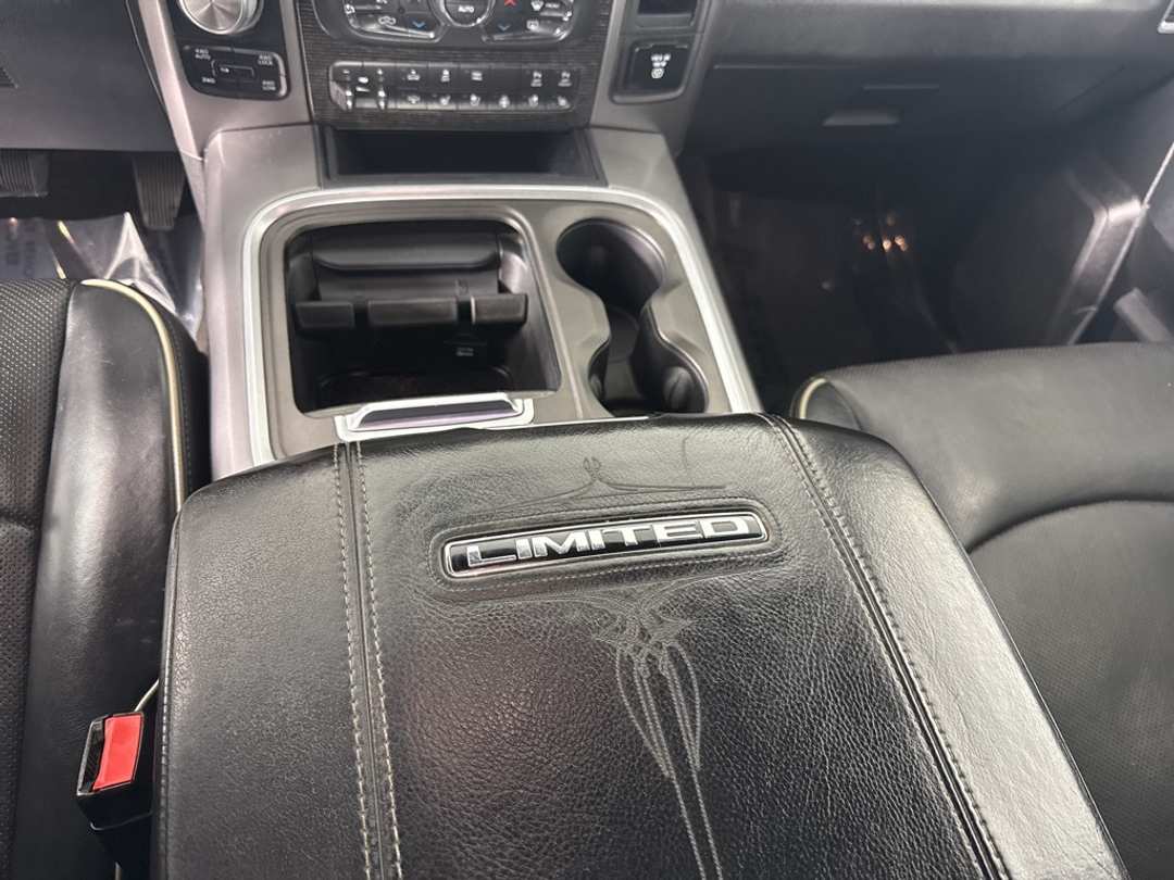 2017 Ram 1500 Limited - Image 30