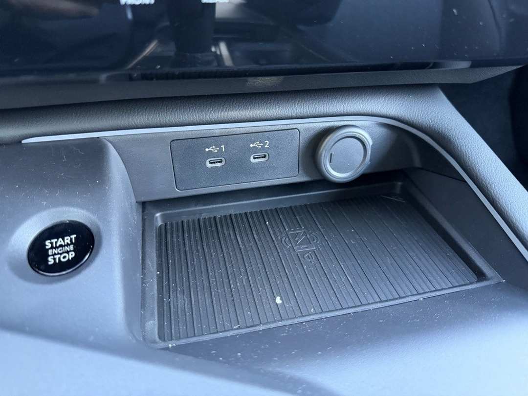 2026 Nissan Sentra SR - Image 24