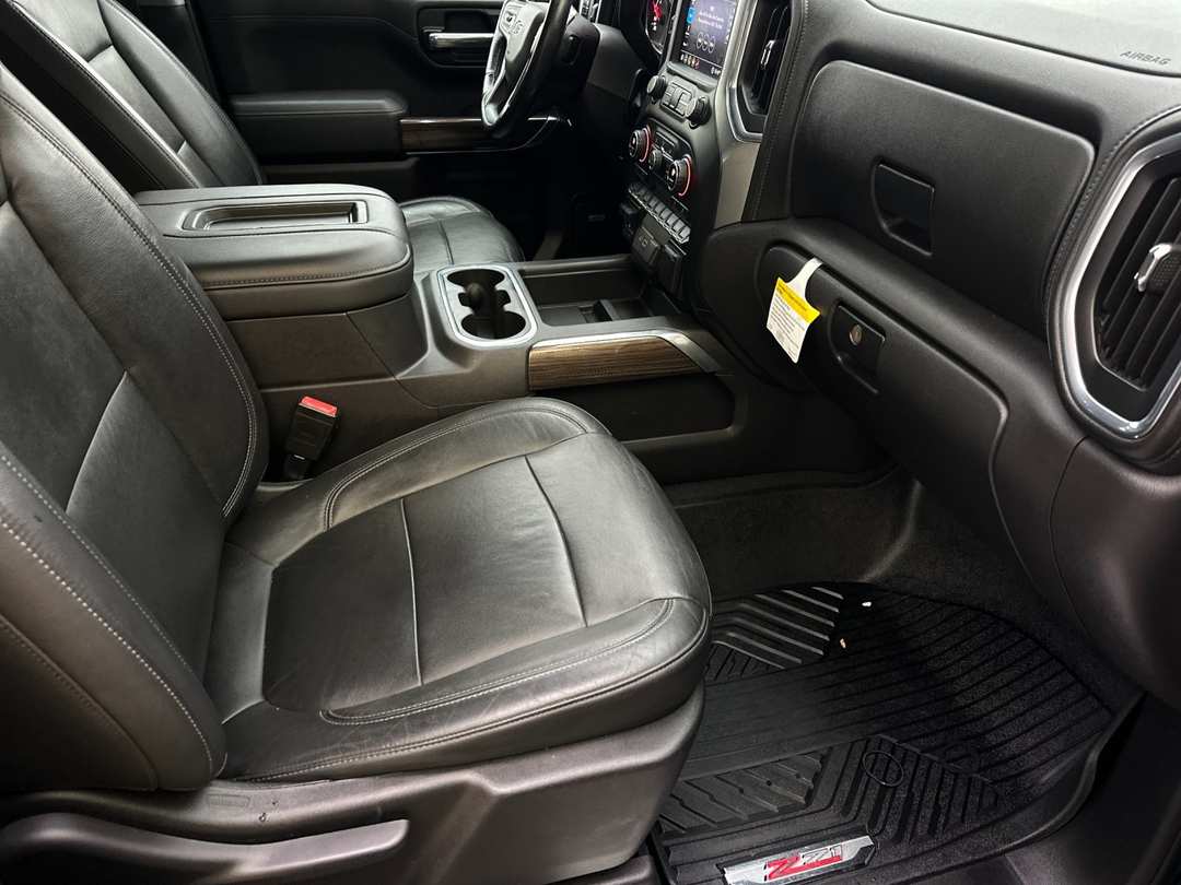 2020 Chevrolet Silverado 1500 LT Trail Boss - Image 13