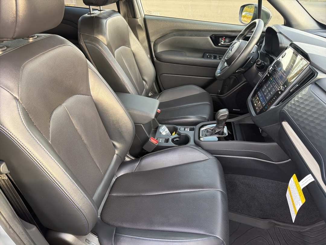 2025 Subaru Forester Limited - Image 29