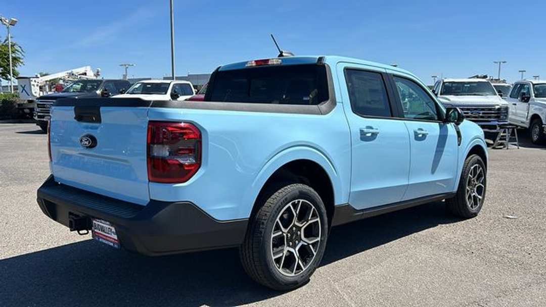 2026 Ford Maverick Lariat - Image 3