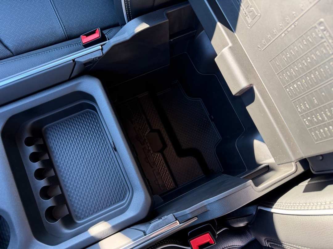 2026 Ram 3500 Laramie - Image 27