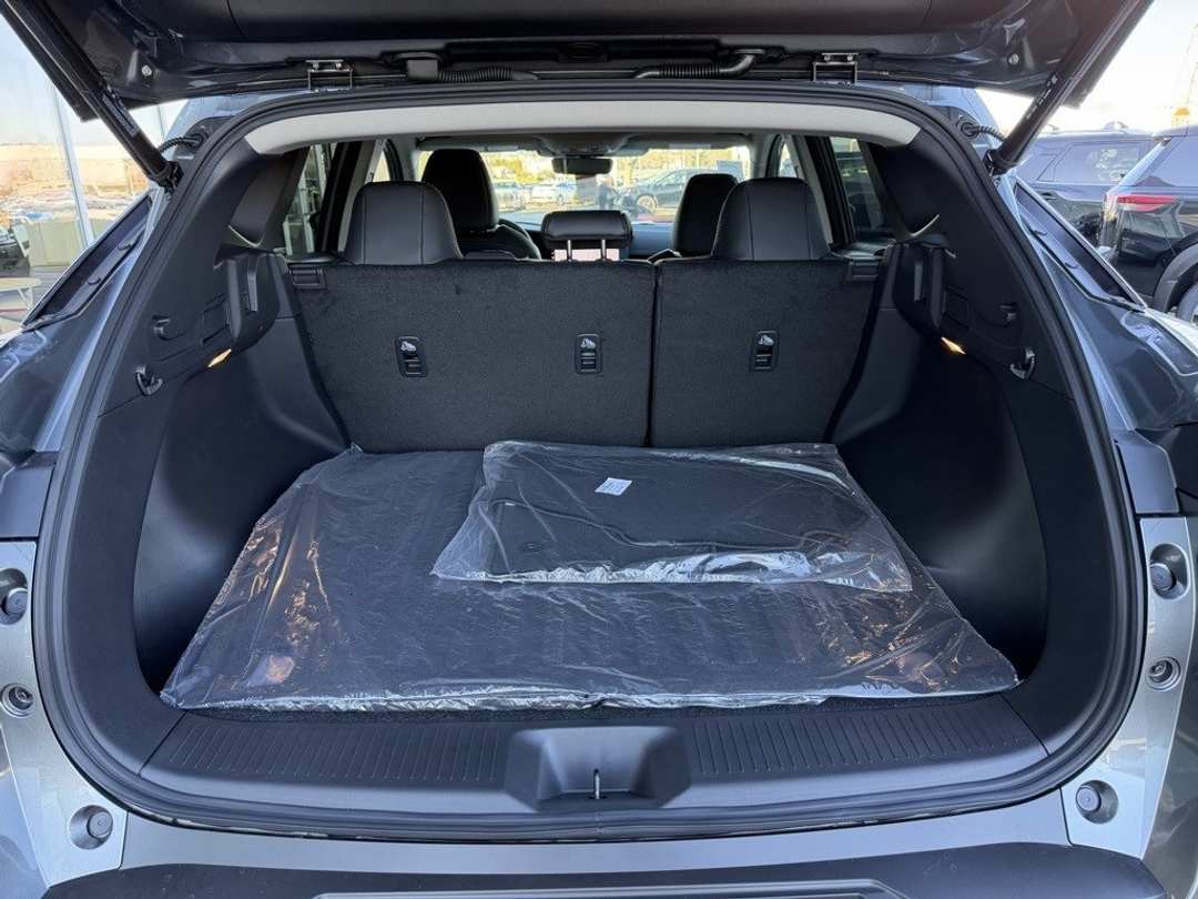 2026 Nissan Murano SL - Image 10