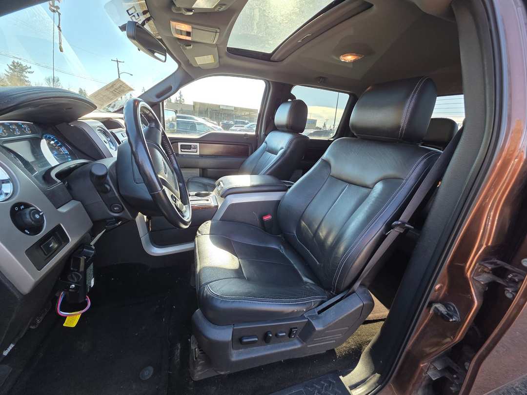 2012 Ford F-150 Lariat - Image 13