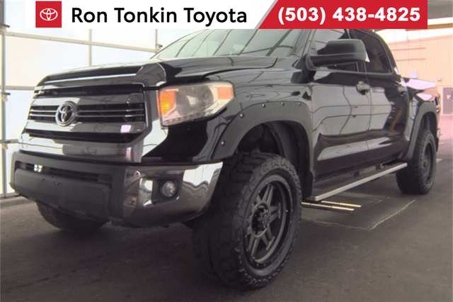 2016 Toyota Tundra SR5