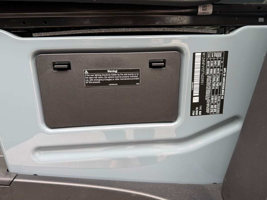 2026 Mercedes-Benz Sprinter 2500 Passenger 144 WB - Image 24