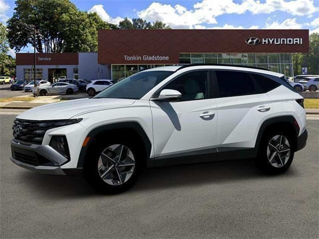 2026 Hyundai Tucson SEL Premium - Image 2