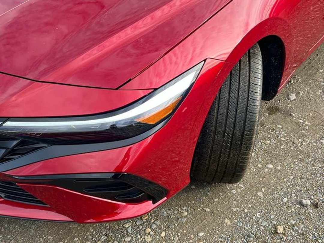 2026 Hyundai Elantra Limited - Image 2