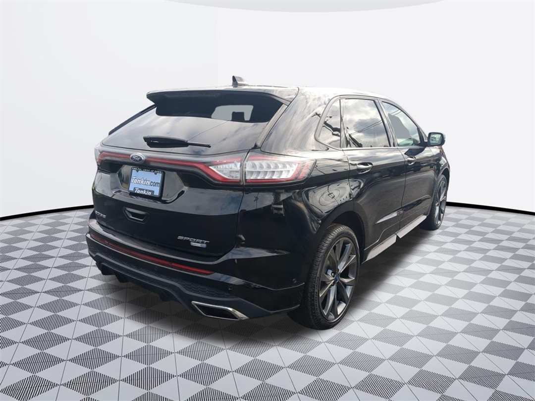 2017 Ford Edge Sport - Image 6