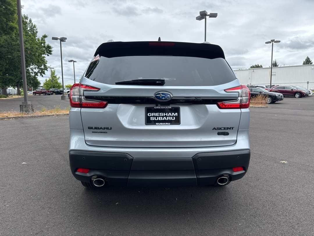 2025 Subaru Ascent Onyx Edition Touring - Image 6