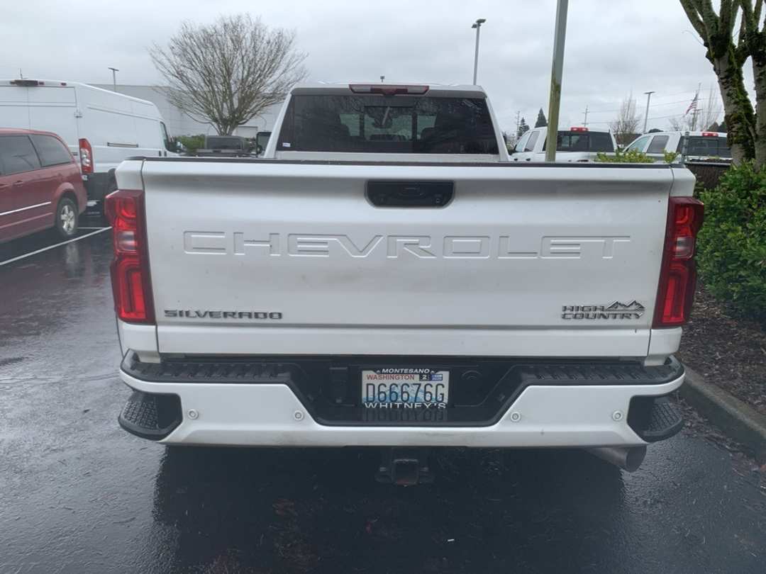 2025 Chevrolet Silverado 3500Hd High Country - Image 2