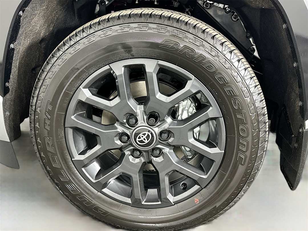 2026 Toyota Sequoia Platinum - Image 32