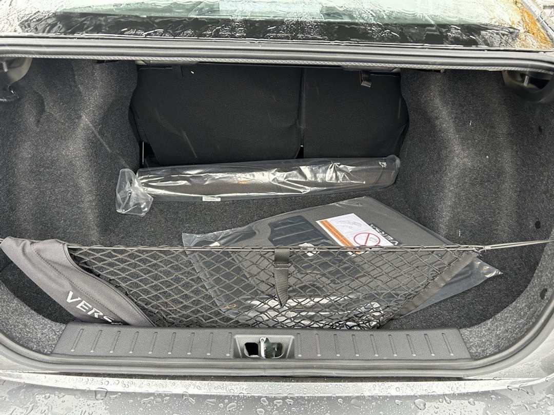 2025 Nissan Versa 1.6 SV - Image 24