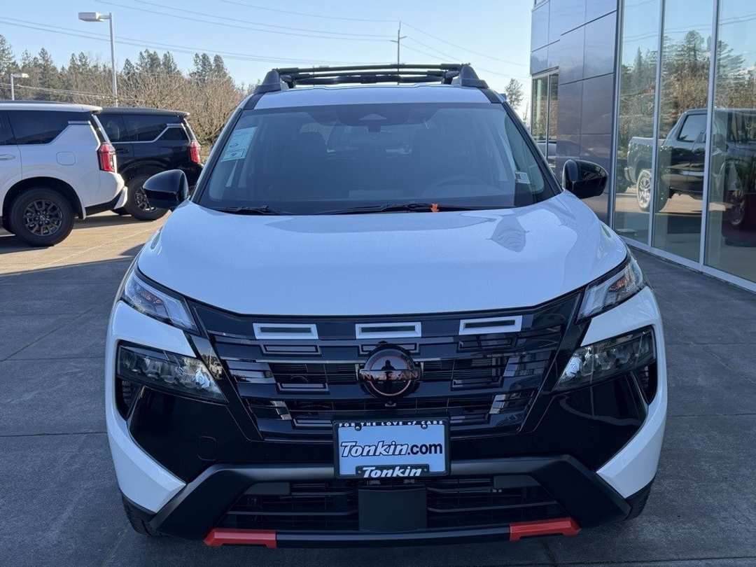 2026 Nissan Rogue Rock Creek - Image 3