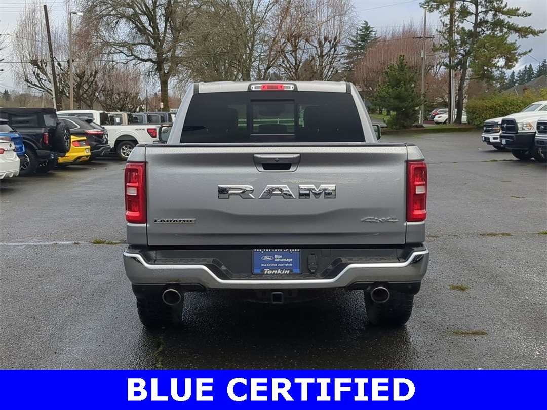 2025 Ram 1500 Laramie - Image 4