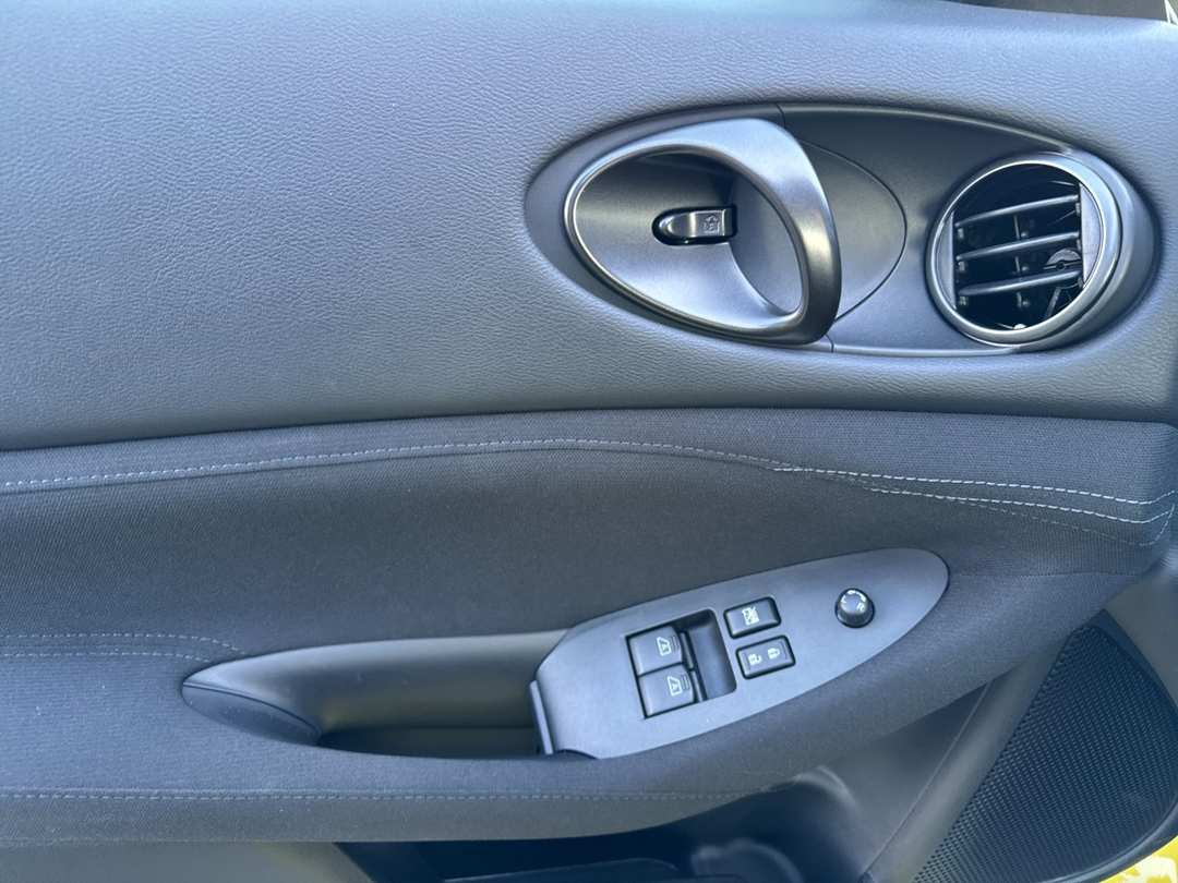 2024 Nissan Z Sport - Image 10