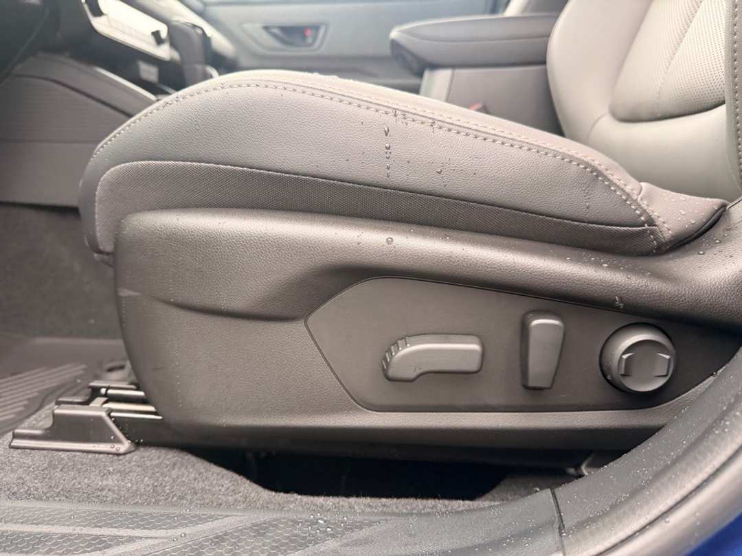 2026 Subaru Outback Limited - Image 17