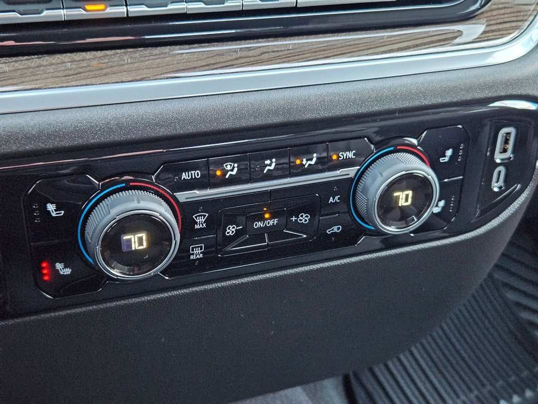 2026 Chevrolet Silverado 3500Hd LT - Image 24