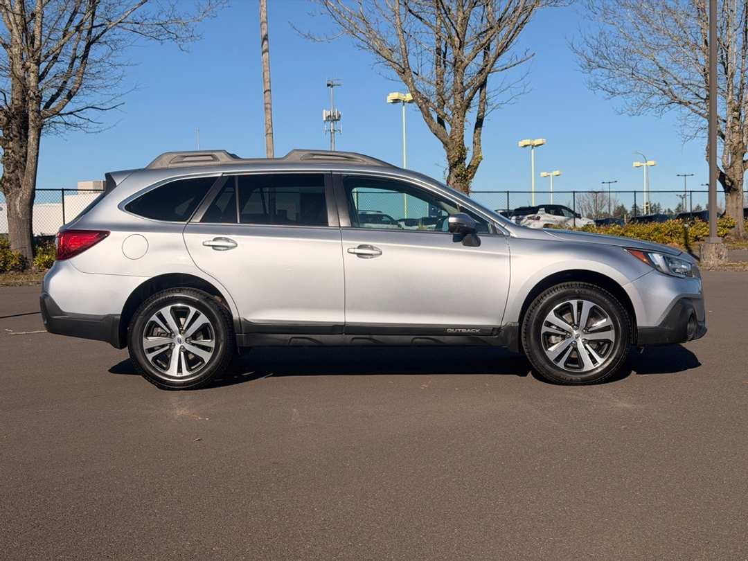2018 Subaru Outback 2.5i - Image 8