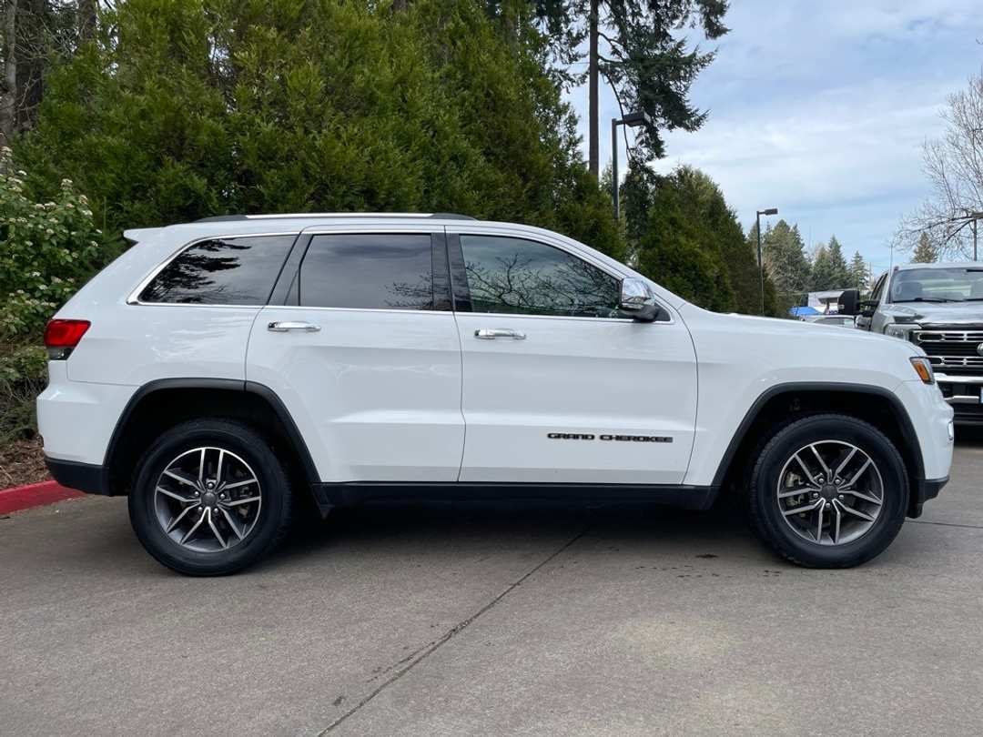 2019 Jeep Grand Cherokee Limited - Image 3