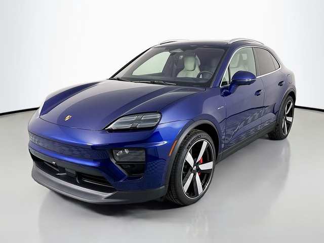 2025 Porsche Macan 4S