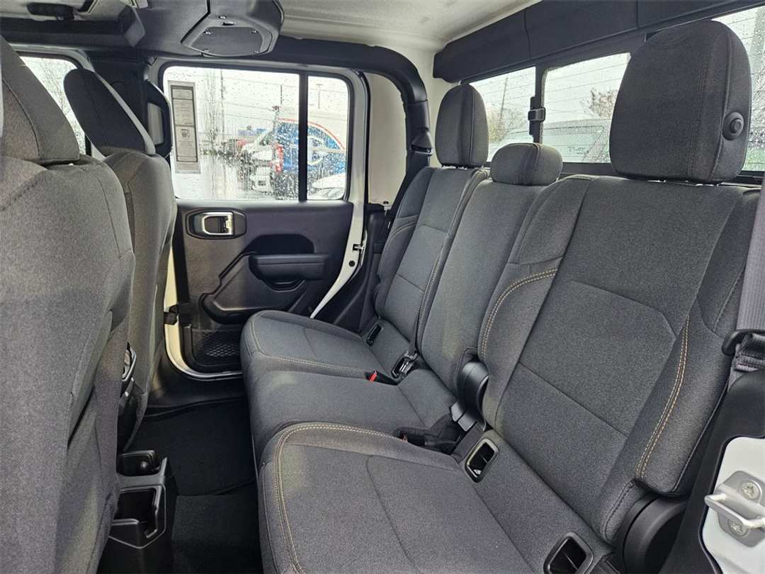 2026 Jeep Gladiator Sport - Image 28