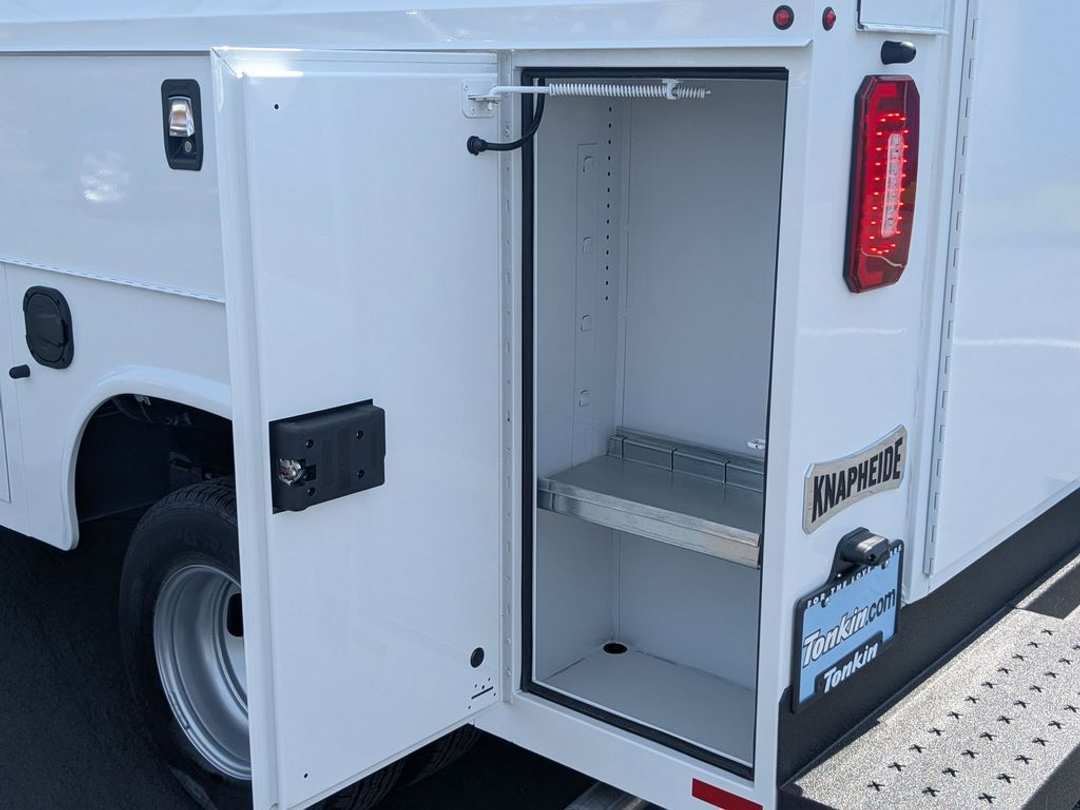 2024 Chevrolet Express 3500 Work - Image 15