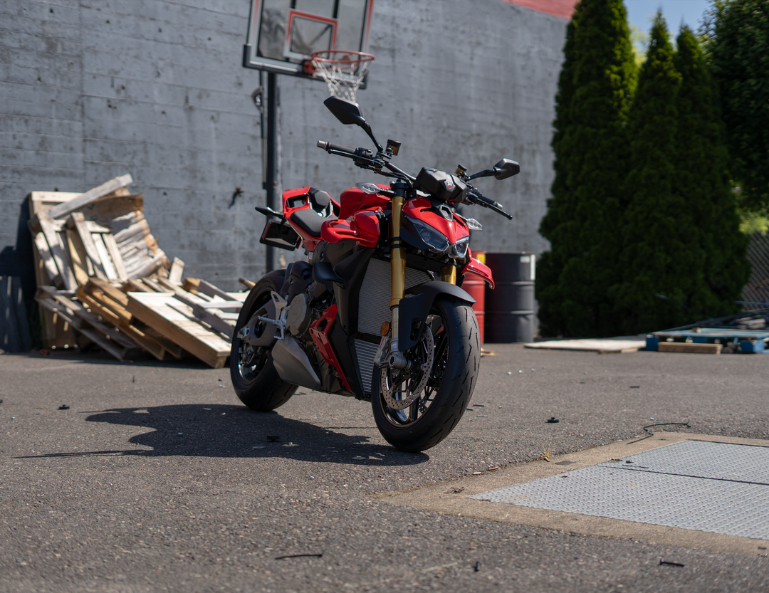 2025 Ducati Streetfighter V4 S - Image 7