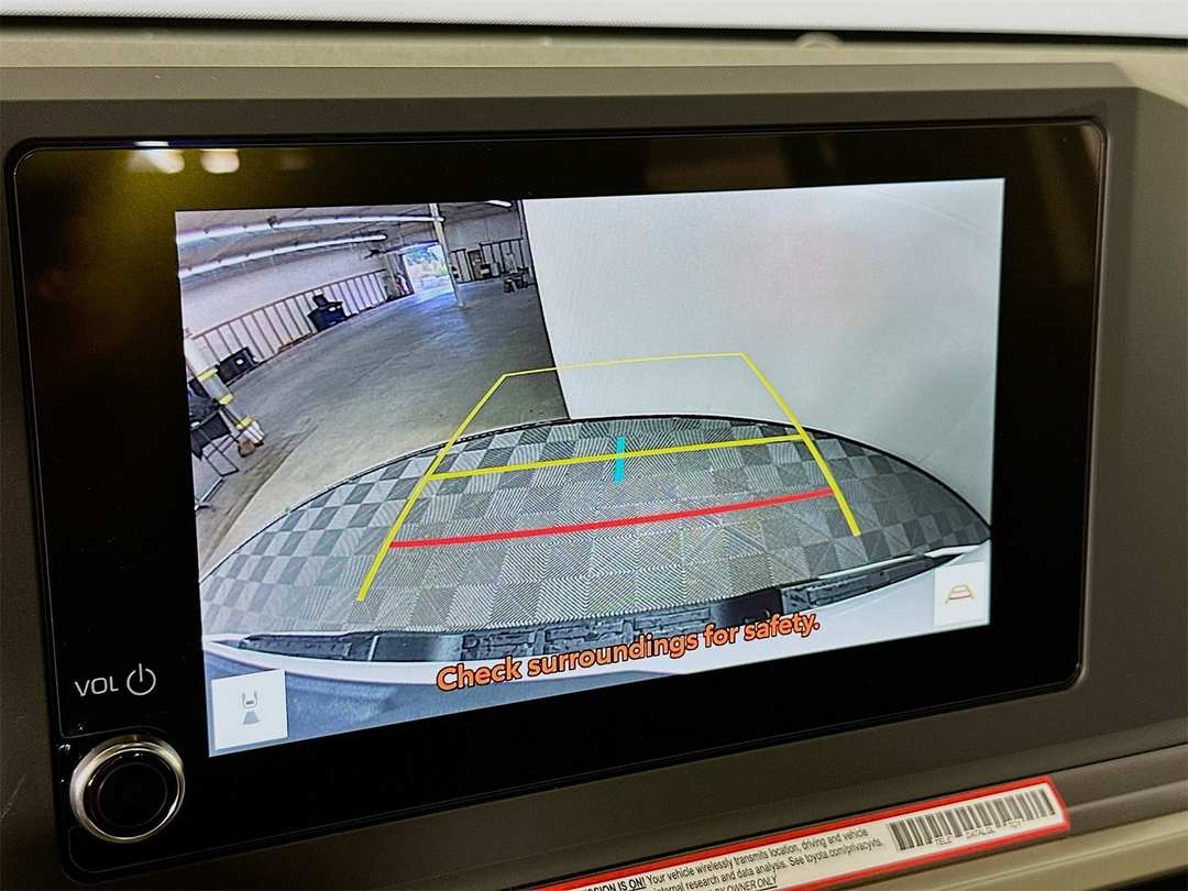 2025 Toyota Tacoma SR5 - Image 14