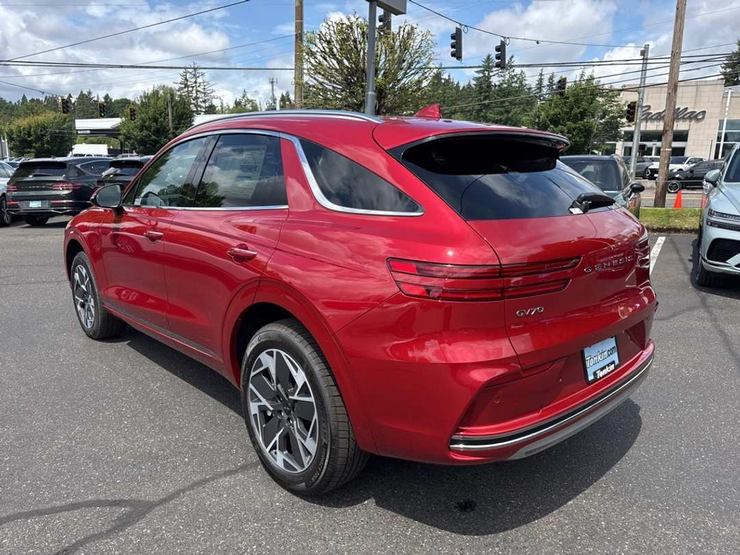 2026 Genesis Electrified Gv70 - Image 5